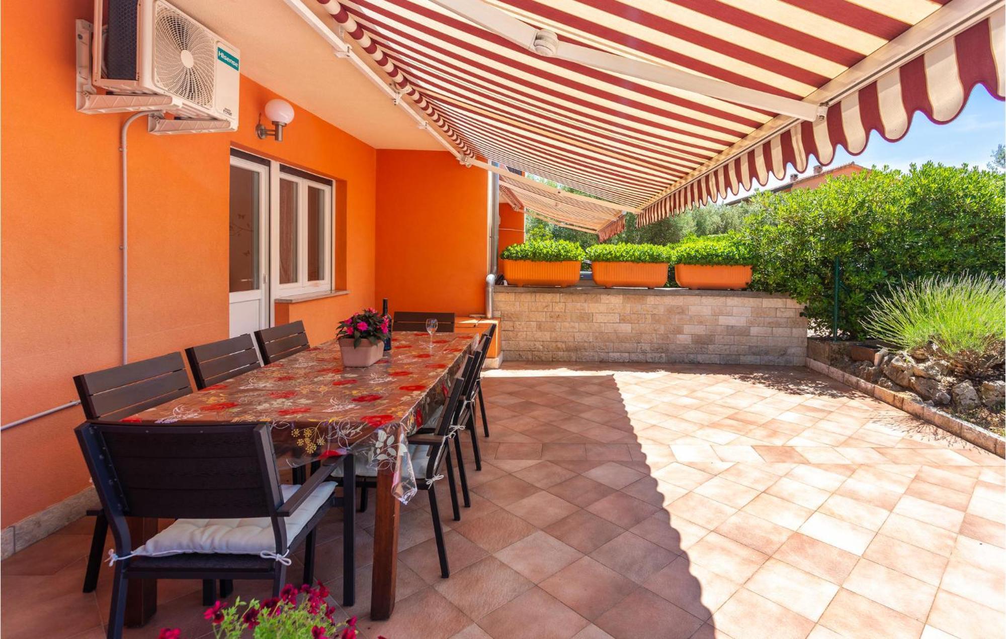 Nice Home In Risika With House Sea View Exterior foto